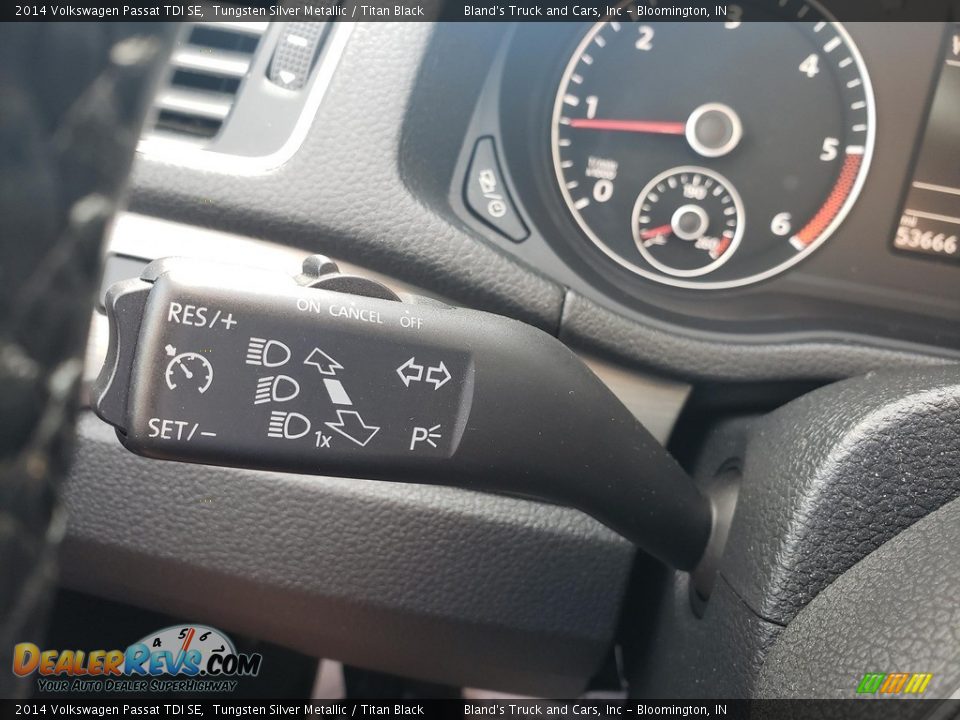 2014 Volkswagen Passat TDI SE Tungsten Silver Metallic / Titan Black Photo #15