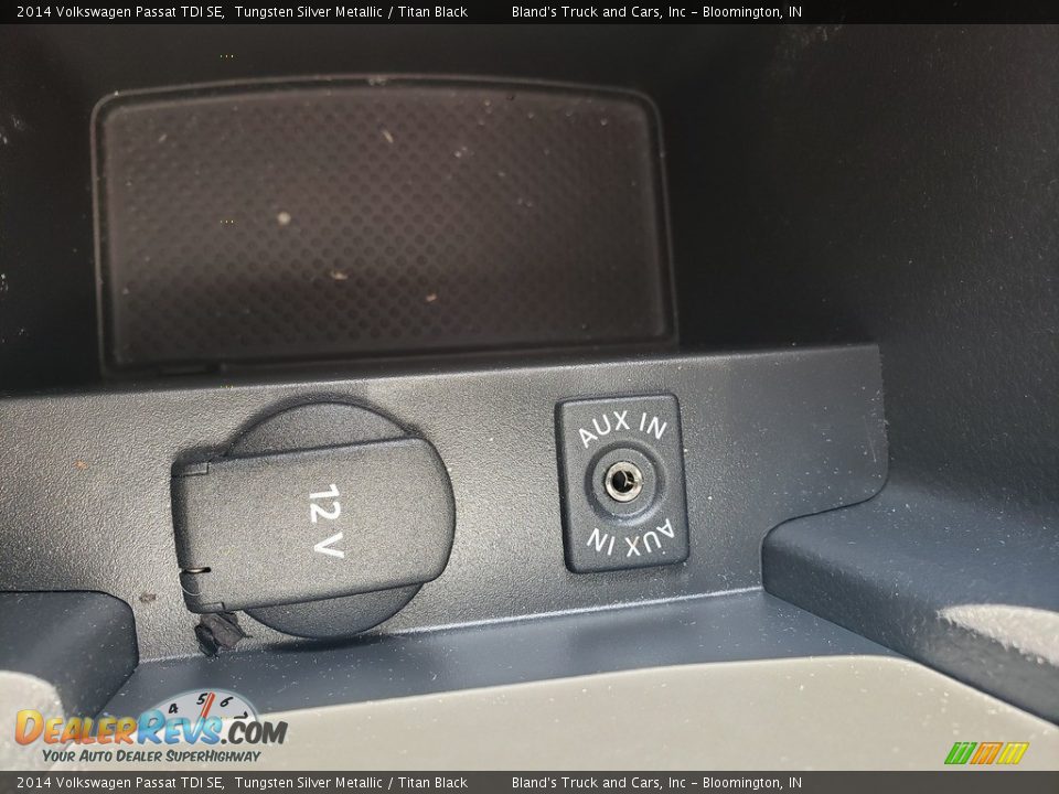 2014 Volkswagen Passat TDI SE Tungsten Silver Metallic / Titan Black Photo #28
