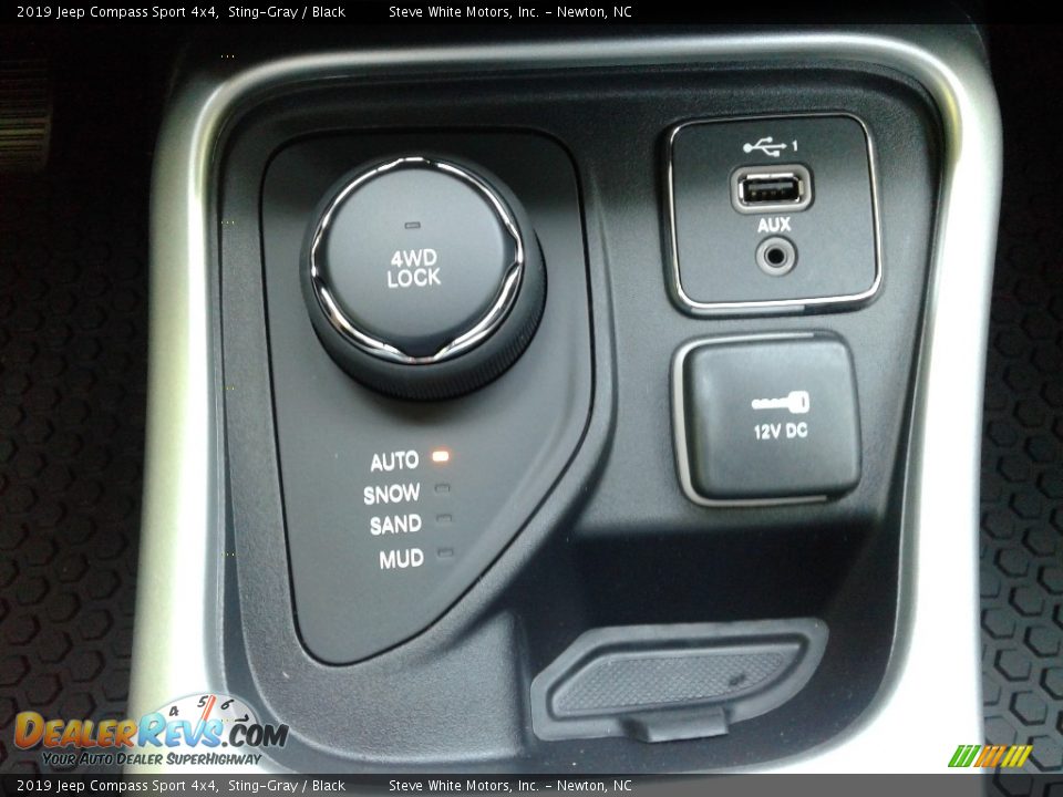 2019 Jeep Compass Sport 4x4 Sting-Gray / Black Photo #26