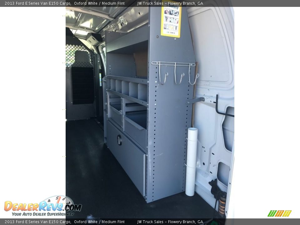 2013 Ford E Series Van E150 Cargo Oxford White / Medium Flint Photo #14