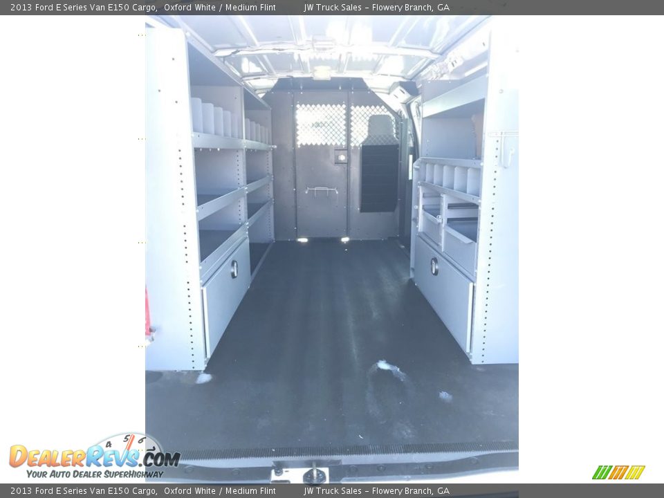 2013 Ford E Series Van E150 Cargo Oxford White / Medium Flint Photo #16
