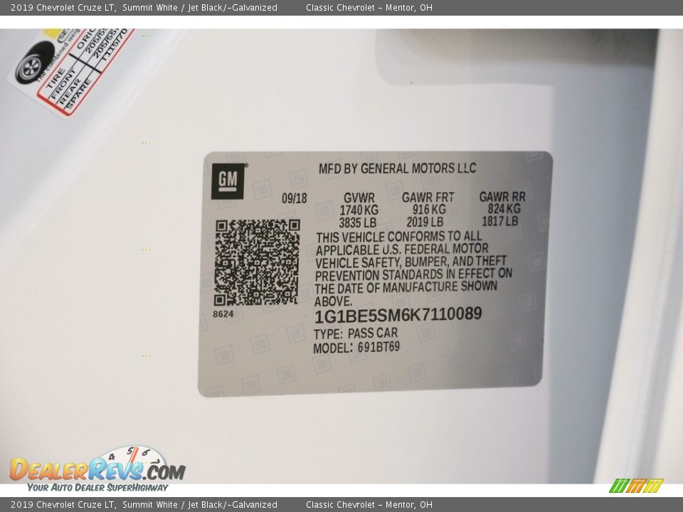 2019 Chevrolet Cruze LT Summit White / Jet Black/­Galvanized Photo #20