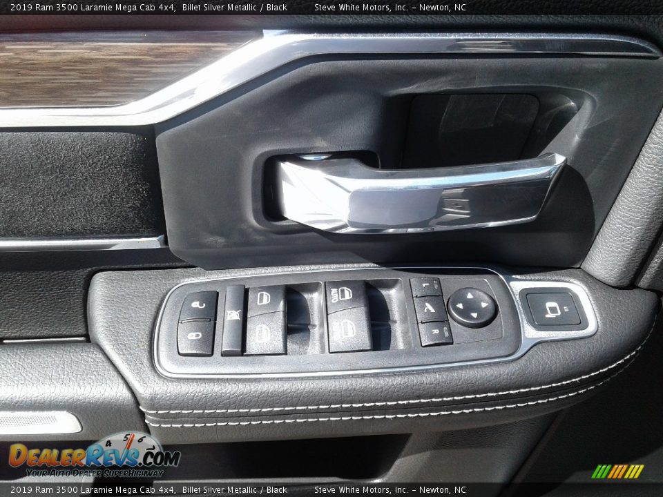 2019 Ram 3500 Laramie Mega Cab 4x4 Billet Silver Metallic / Black Photo #9