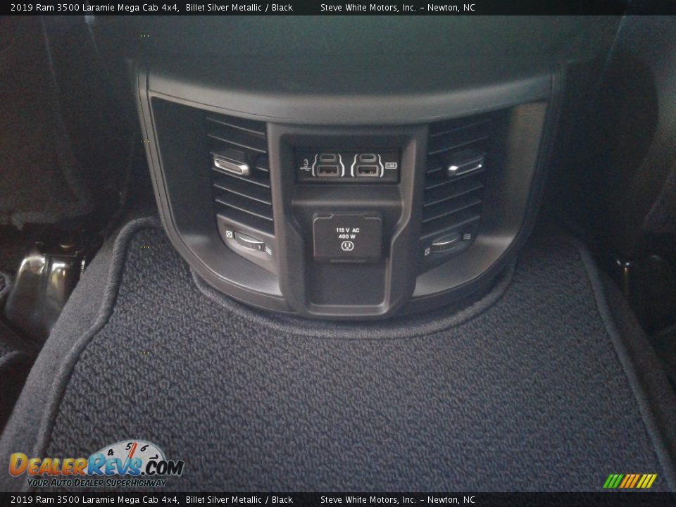 2019 Ram 3500 Laramie Mega Cab 4x4 Billet Silver Metallic / Black Photo #12