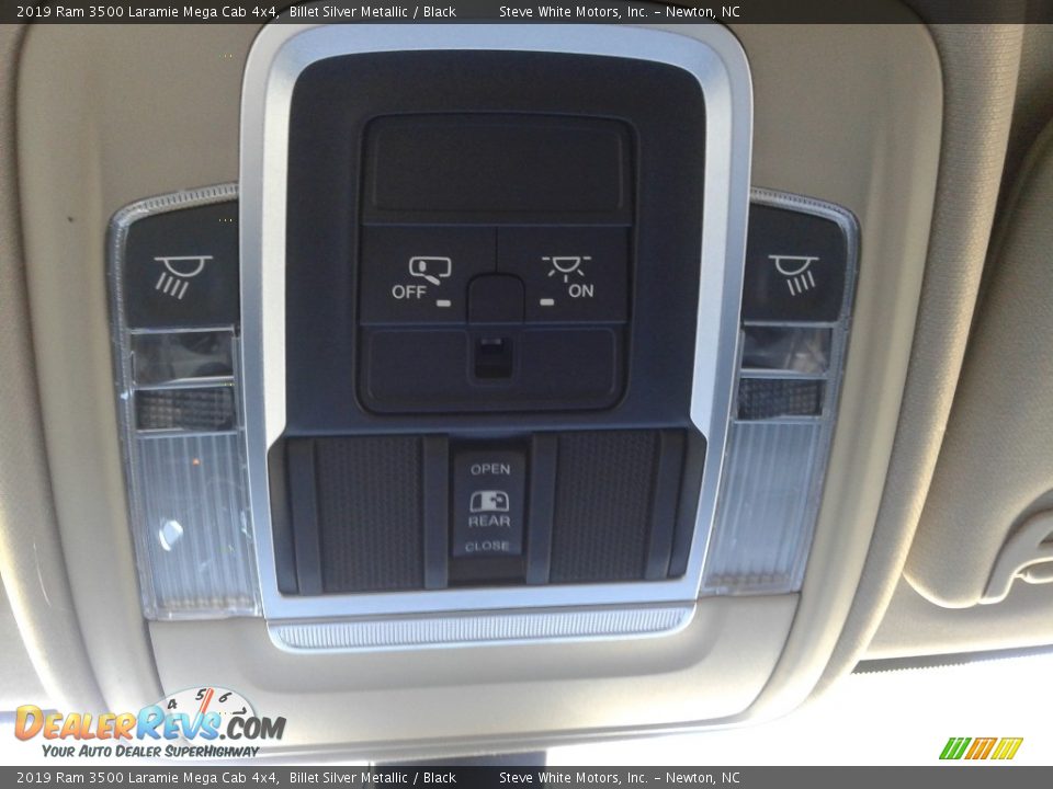 2019 Ram 3500 Laramie Mega Cab 4x4 Billet Silver Metallic / Black Photo #29