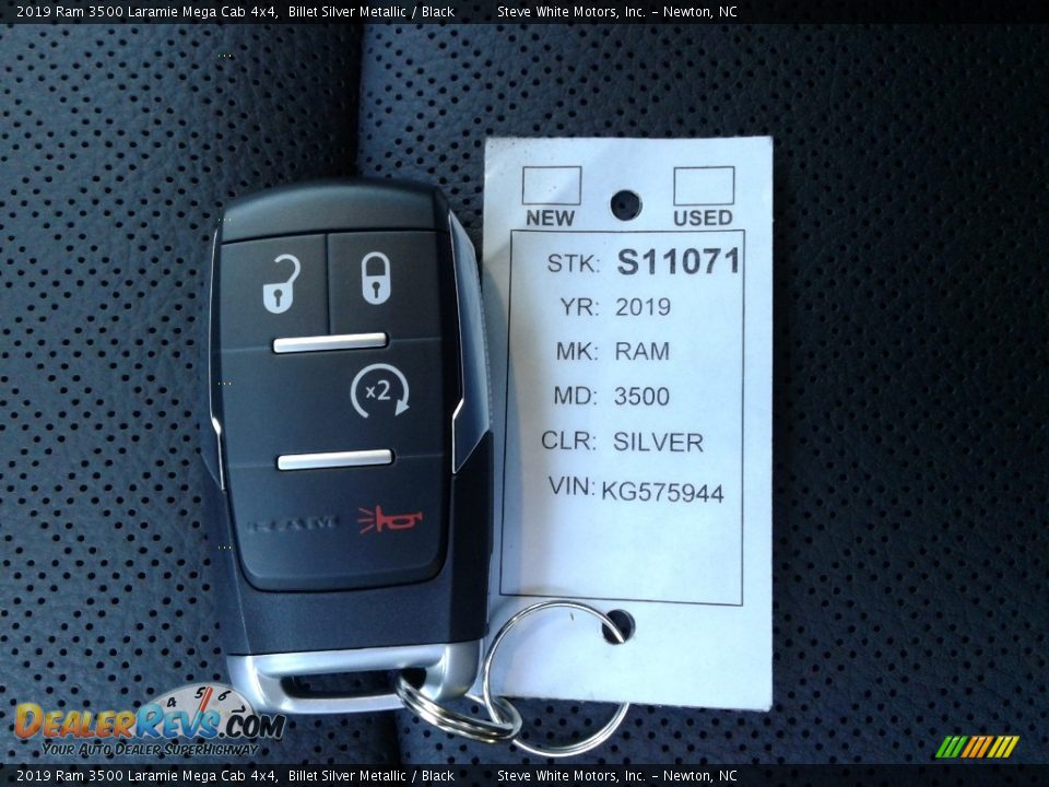 2019 Ram 3500 Laramie Mega Cab 4x4 Billet Silver Metallic / Black Photo #31