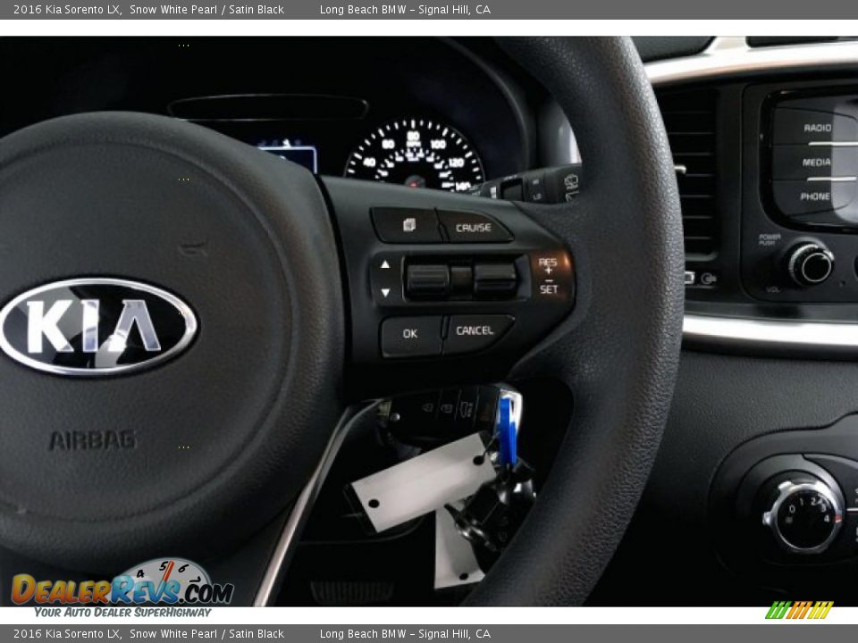 2016 Kia Sorento LX Snow White Pearl / Satin Black Photo #15