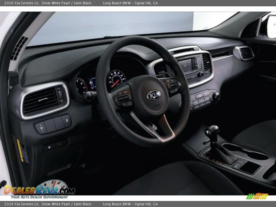 2016 Kia Sorento LX Snow White Pearl / Satin Black Photo #17