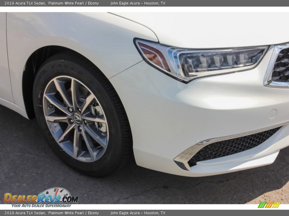 2019 Acura TLX Sedan Platinum White Pearl / Ebony Photo #8