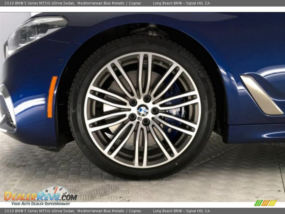 2019 BMW 5 Series M550i xDrive Sedan Mediterranean Blue Metallic / Cognac Photo #9