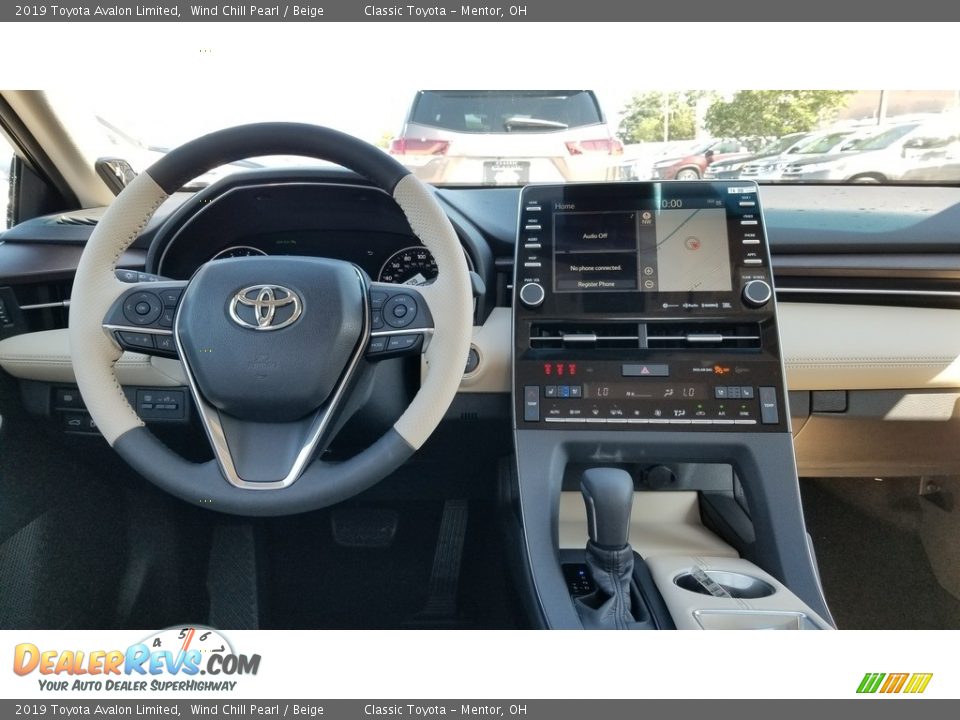 2019 Toyota Avalon Limited Wind Chill Pearl / Beige Photo #4