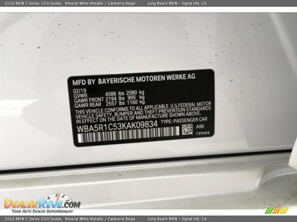 2019 BMW 3 Series 330i Sedan Mineral White Metallic / Canberra Beige Photo #11