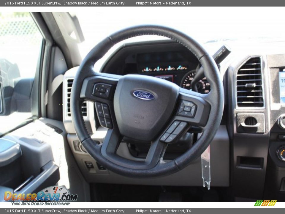 2016 Ford F150 XLT SuperCrew Shadow Black / Medium Earth Gray Photo #20