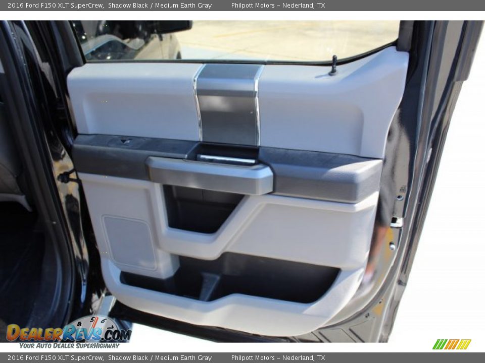 2016 Ford F150 XLT SuperCrew Shadow Black / Medium Earth Gray Photo #22