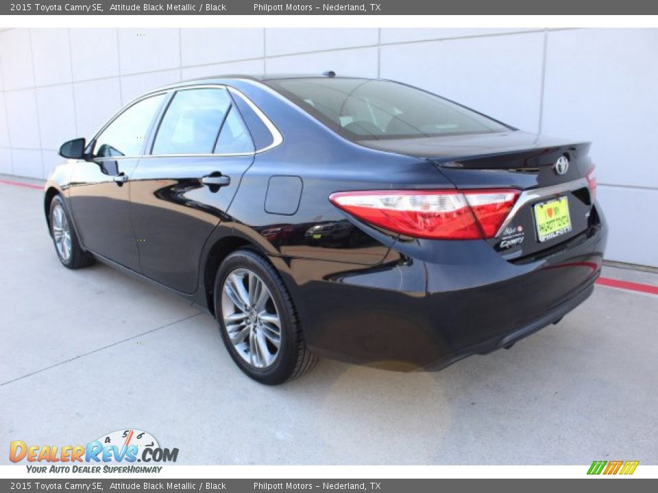 2015 Toyota Camry SE Attitude Black Metallic / Black Photo #10
