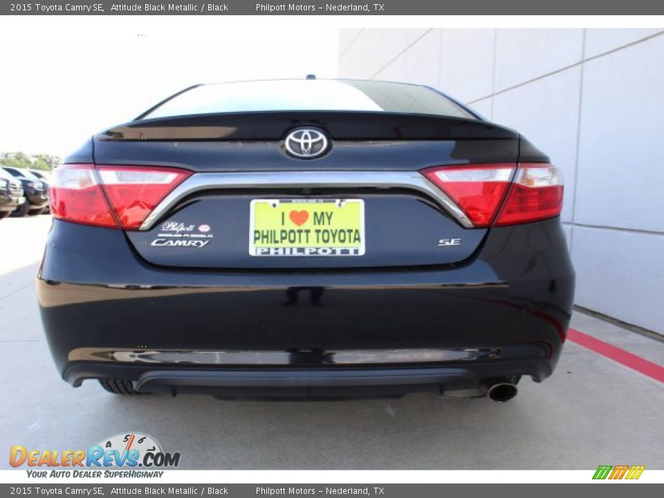 2015 Toyota Camry SE Attitude Black Metallic / Black Photo #11