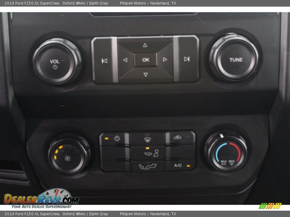 2019 Ford F150 XL SuperCrew Oxford White / Earth Gray Photo #18