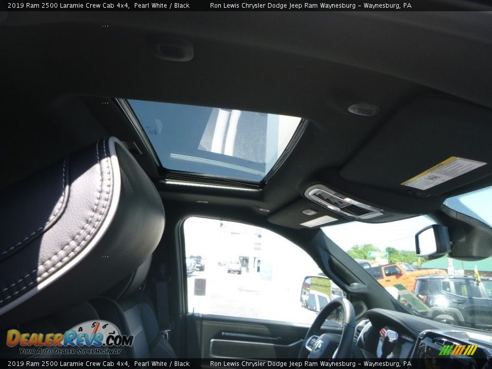 2019 Ram 2500 Laramie Crew Cab 4x4 Pearl White / Black Photo #10