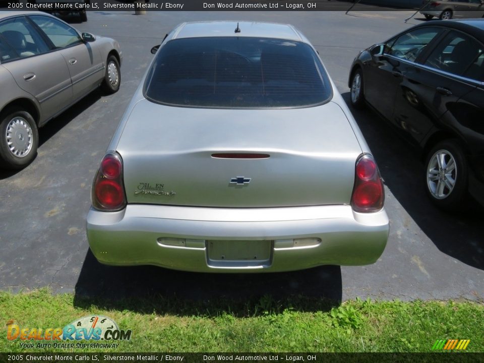 2005 Chevrolet Monte Carlo LS Silverstone Metallic / Ebony Photo #10