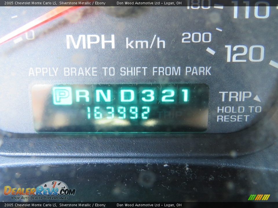2005 Chevrolet Monte Carlo LS Silverstone Metallic / Ebony Photo #23