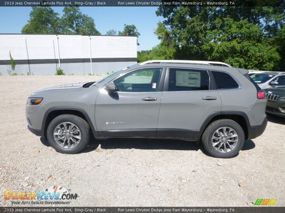 2019 Jeep Cherokee Latitude Plus 4x4 Sting-Gray / Black Photo #2