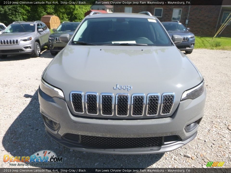 2019 Jeep Cherokee Latitude Plus 4x4 Sting-Gray / Black Photo #8
