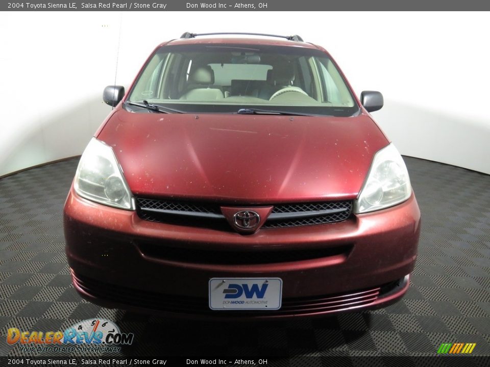 2004 Toyota Sienna LE Salsa Red Pearl / Stone Gray Photo #4