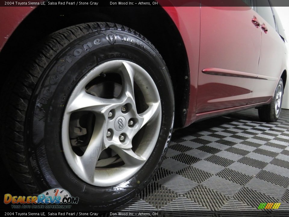 2004 Toyota Sienna LE Salsa Red Pearl / Stone Gray Photo #8