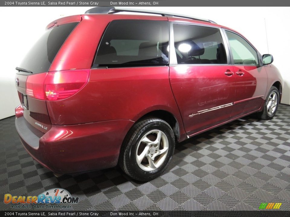 2004 Toyota Sienna LE Salsa Red Pearl / Stone Gray Photo #15