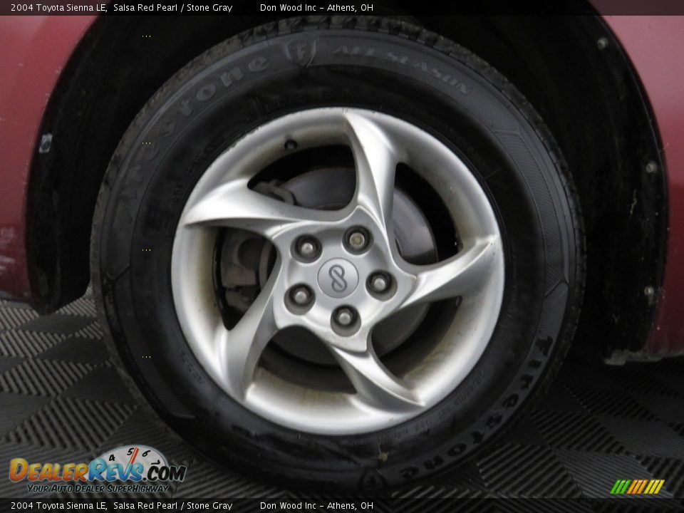 2004 Toyota Sienna LE Salsa Red Pearl / Stone Gray Photo #19