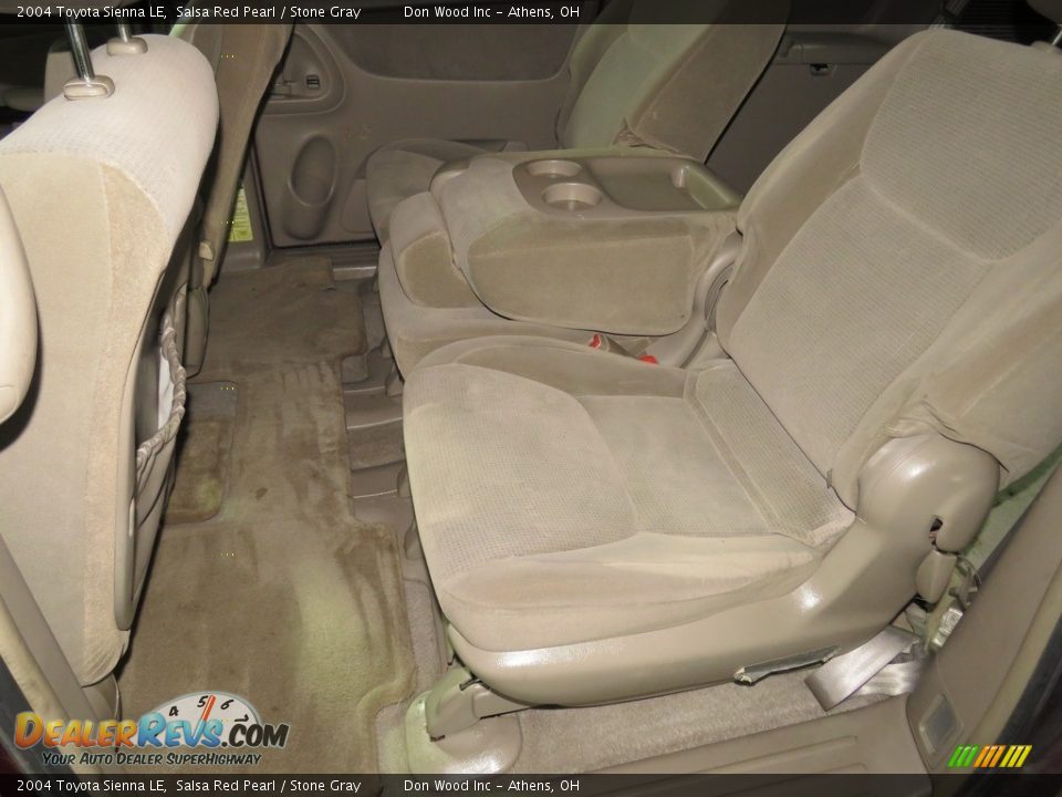 2004 Toyota Sienna LE Salsa Red Pearl / Stone Gray Photo #25