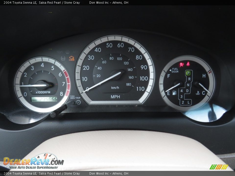 2004 Toyota Sienna LE Salsa Red Pearl / Stone Gray Photo #31