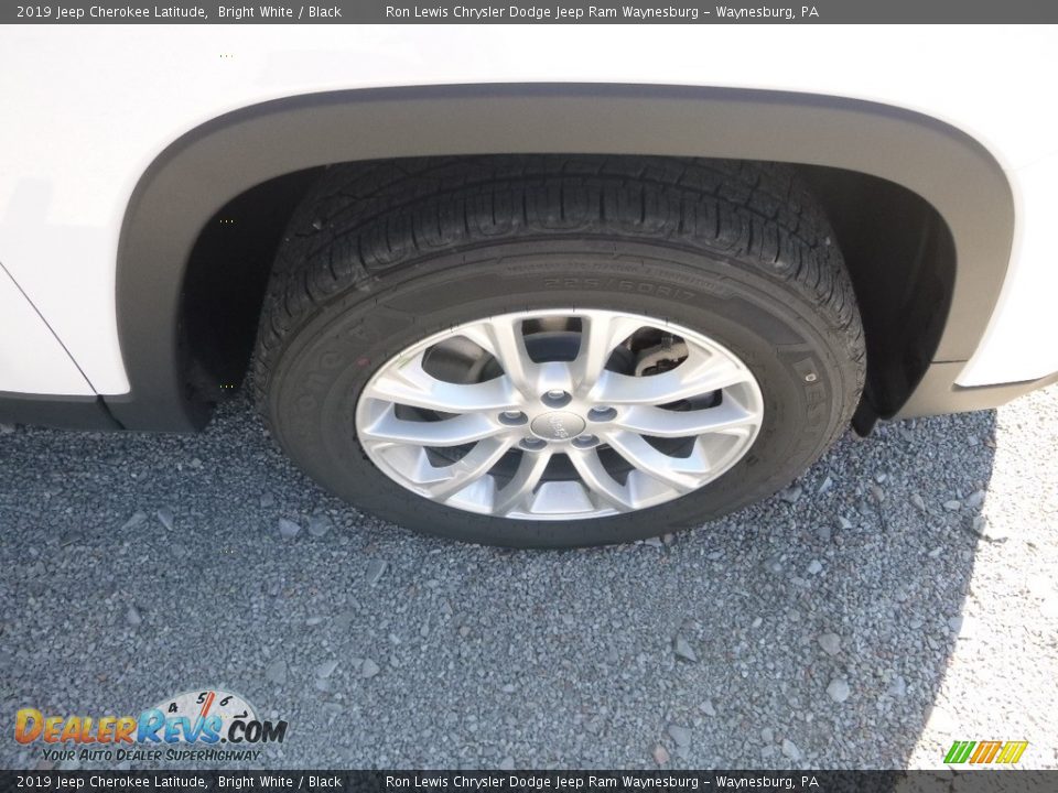 2019 Jeep Cherokee Latitude Bright White / Black Photo #9