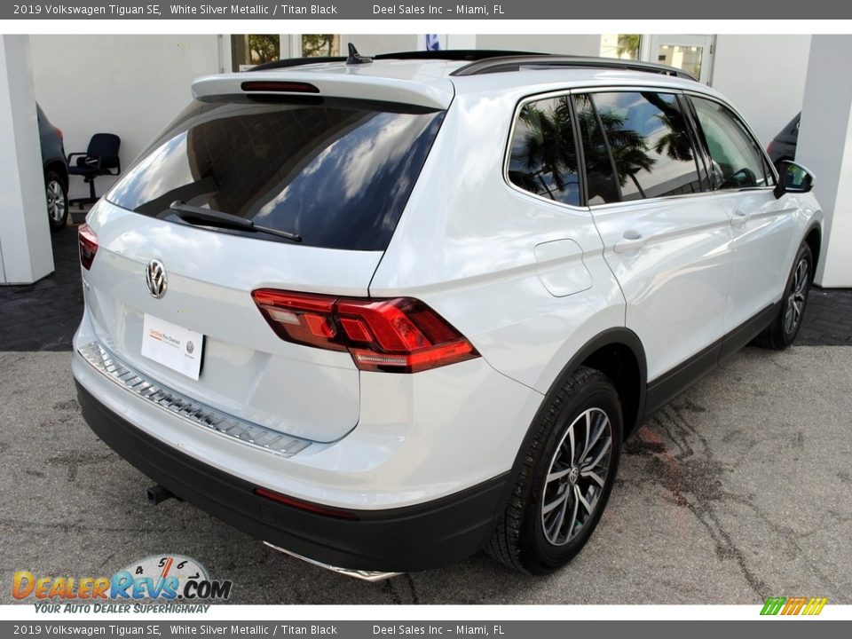 2019 Volkswagen Tiguan SE White Silver Metallic / Titan Black Photo #8