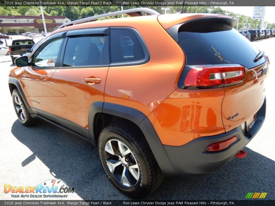 2016 Jeep Cherokee Trailhawk 4x4 Mango Tango Pearl / Black Photo #3