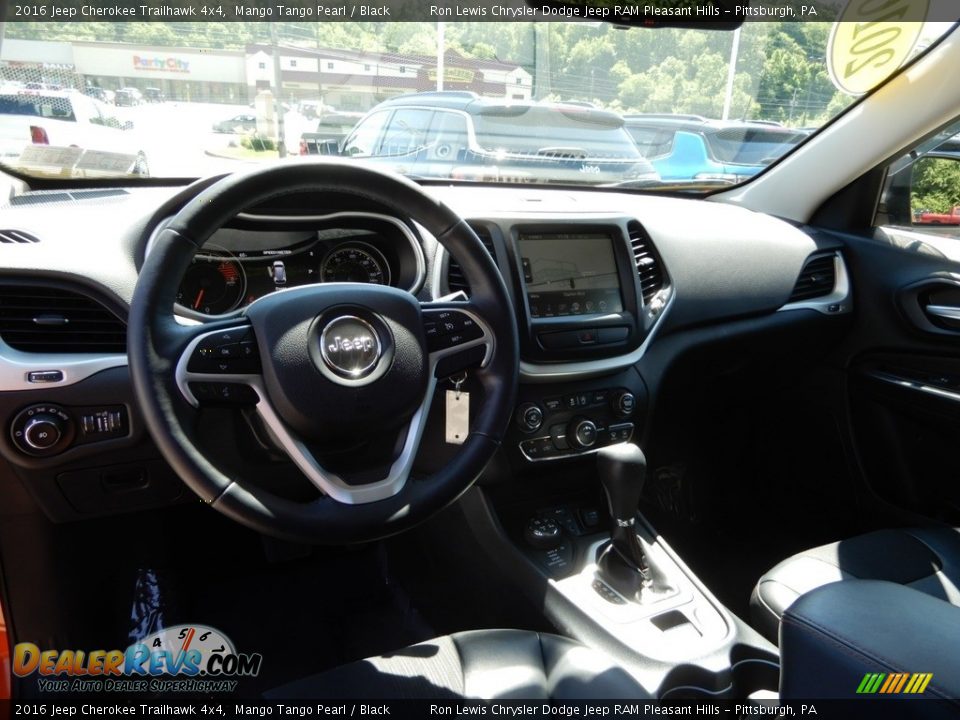 2016 Jeep Cherokee Trailhawk 4x4 Mango Tango Pearl / Black Photo #13