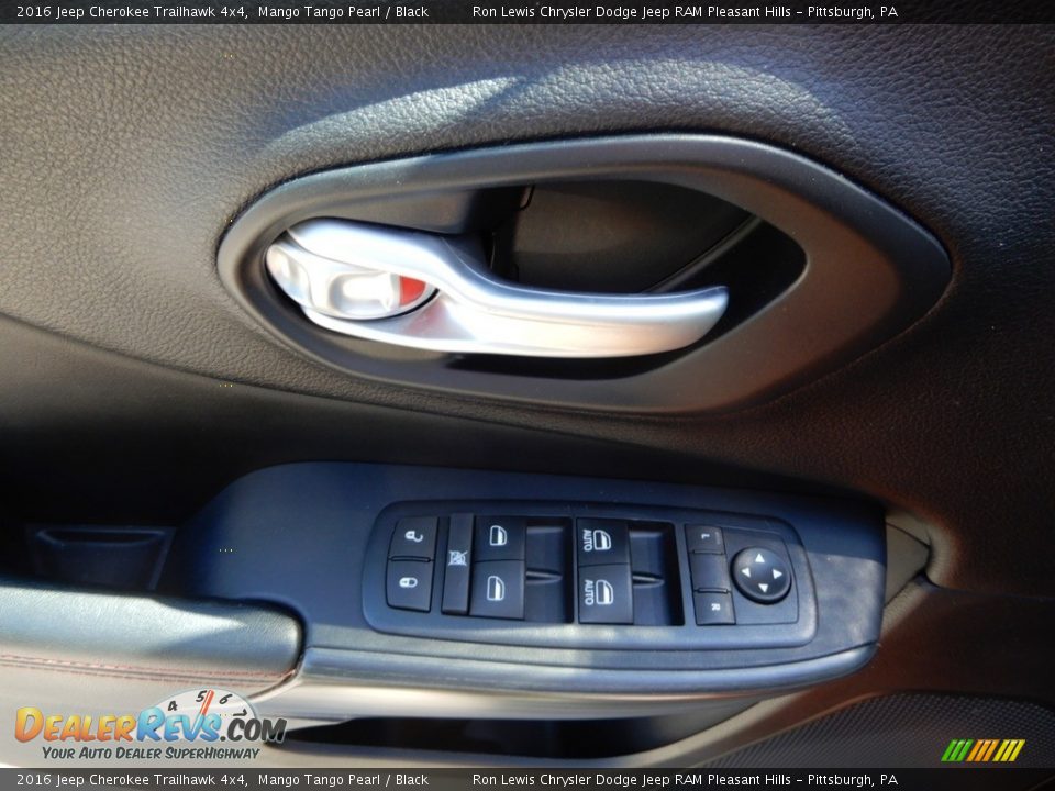 2016 Jeep Cherokee Trailhawk 4x4 Mango Tango Pearl / Black Photo #14