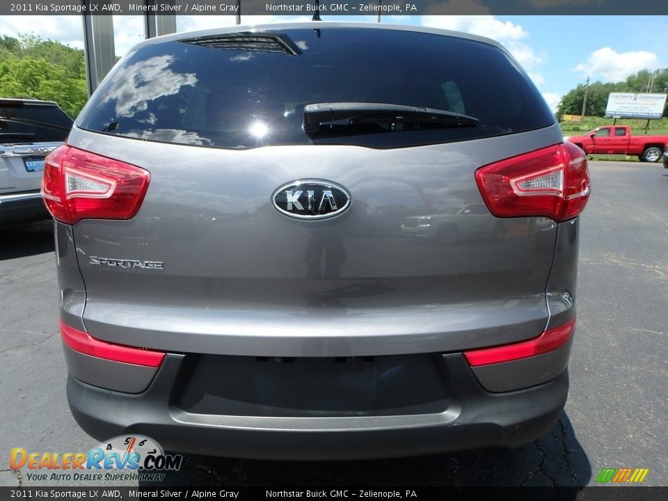 2011 Kia Sportage LX AWD Mineral Silver / Alpine Gray Photo #10