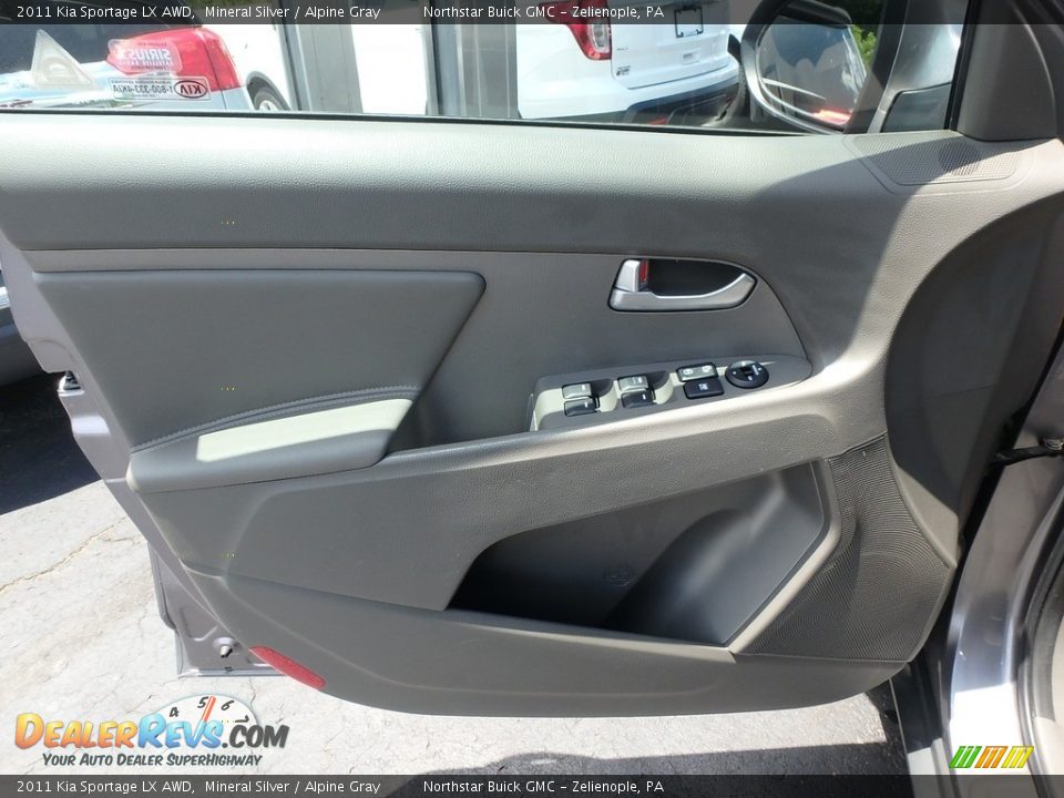 2011 Kia Sportage LX AWD Mineral Silver / Alpine Gray Photo #19