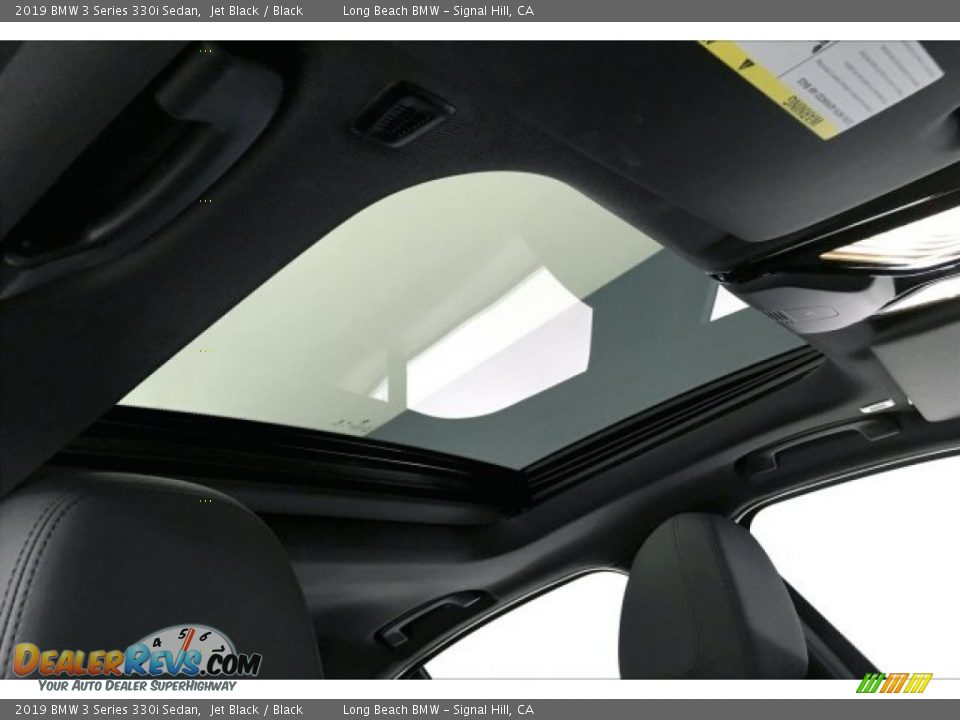 2019 BMW 3 Series 330i Sedan Jet Black / Black Photo #25