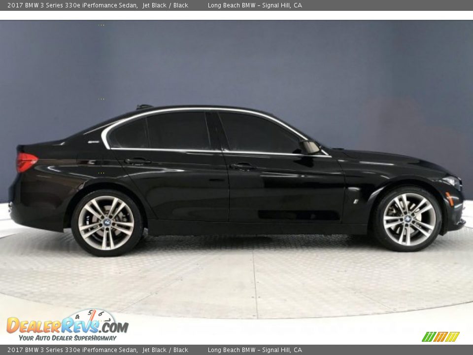 2017 BMW 3 Series 330e iPerfomance Sedan Jet Black / Black Photo #30