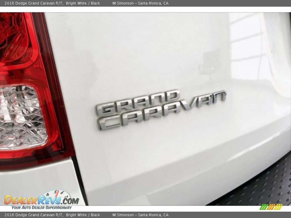 2016 Dodge Grand Caravan R/T Bright White / Black Photo #7