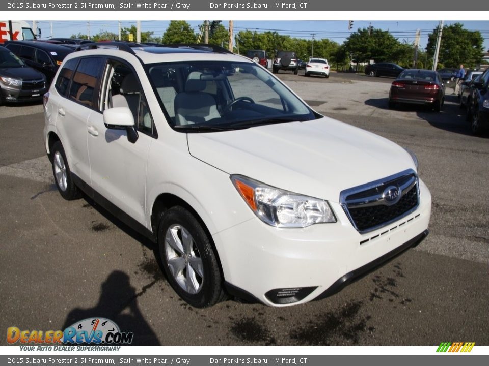 2015 Subaru Forester 2.5i Premium Satin White Pearl / Gray Photo #3