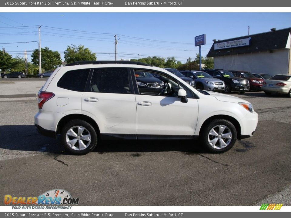 2015 Subaru Forester 2.5i Premium Satin White Pearl / Gray Photo #4