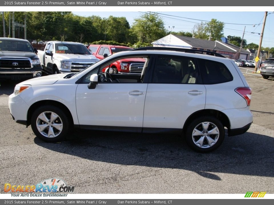 2015 Subaru Forester 2.5i Premium Satin White Pearl / Gray Photo #8