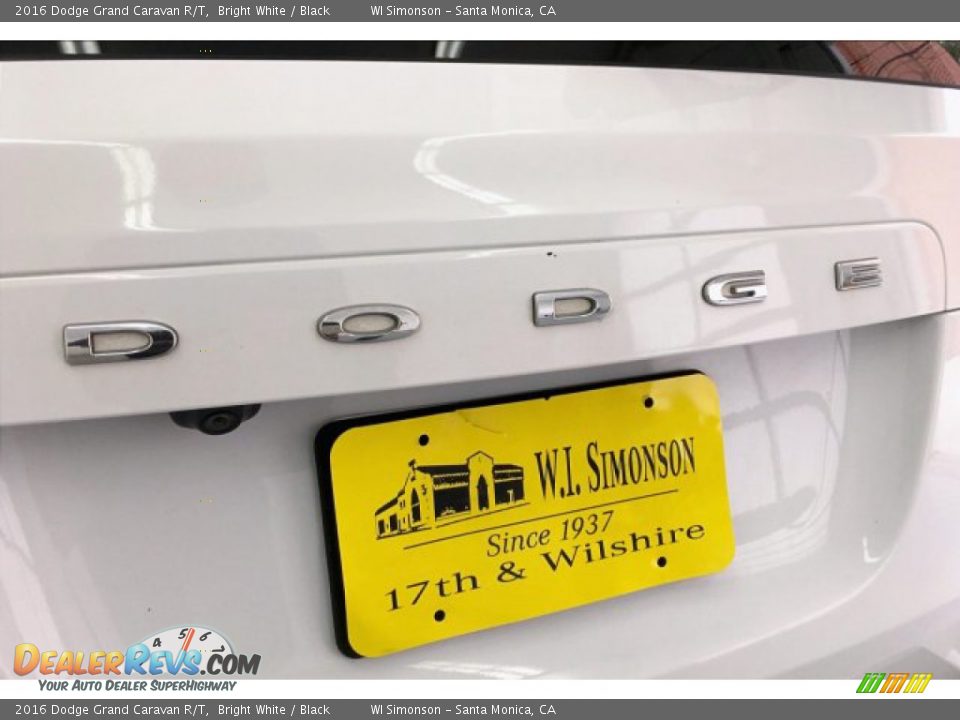 2016 Dodge Grand Caravan R/T Bright White / Black Photo #27