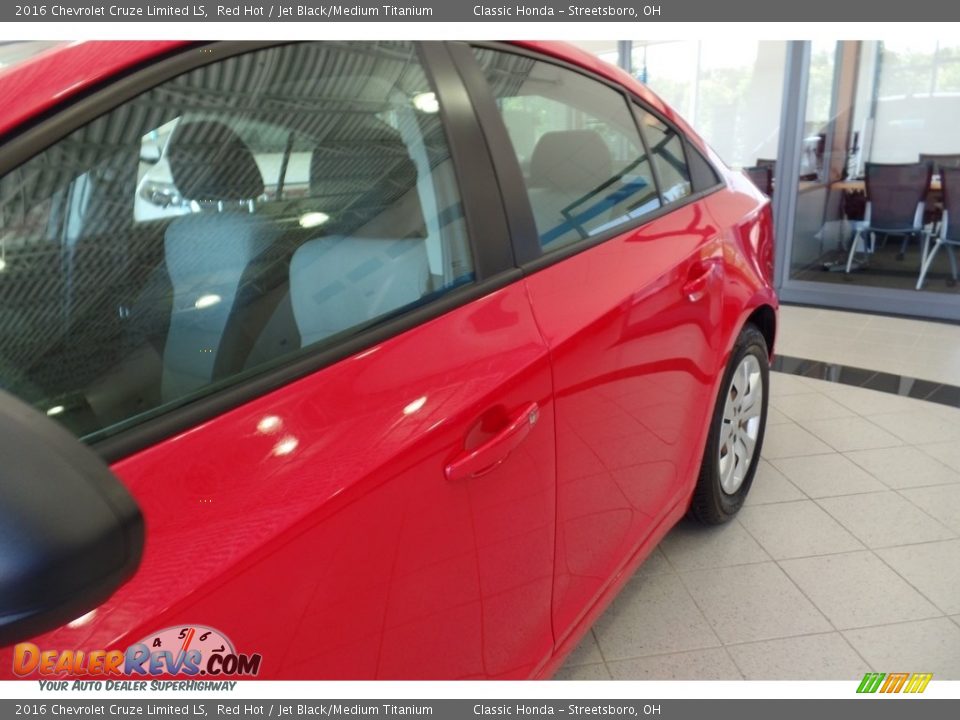2016 Chevrolet Cruze Limited LS Red Hot / Jet Black/Medium Titanium Photo #8