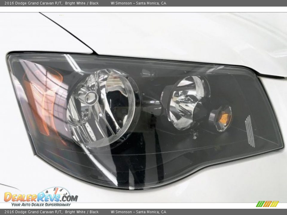 2016 Dodge Grand Caravan R/T Bright White / Black Photo #31