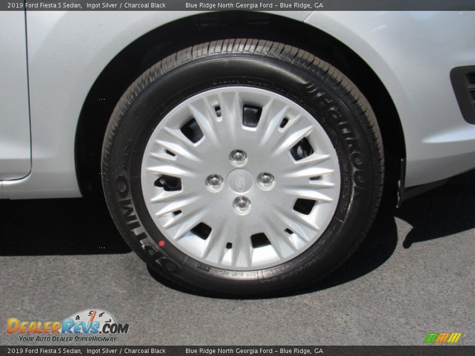 2019 Ford Fiesta S Sedan Ingot Silver / Charcoal Black Photo #9