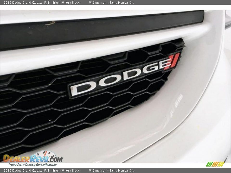 2016 Dodge Grand Caravan R/T Bright White / Black Photo #32